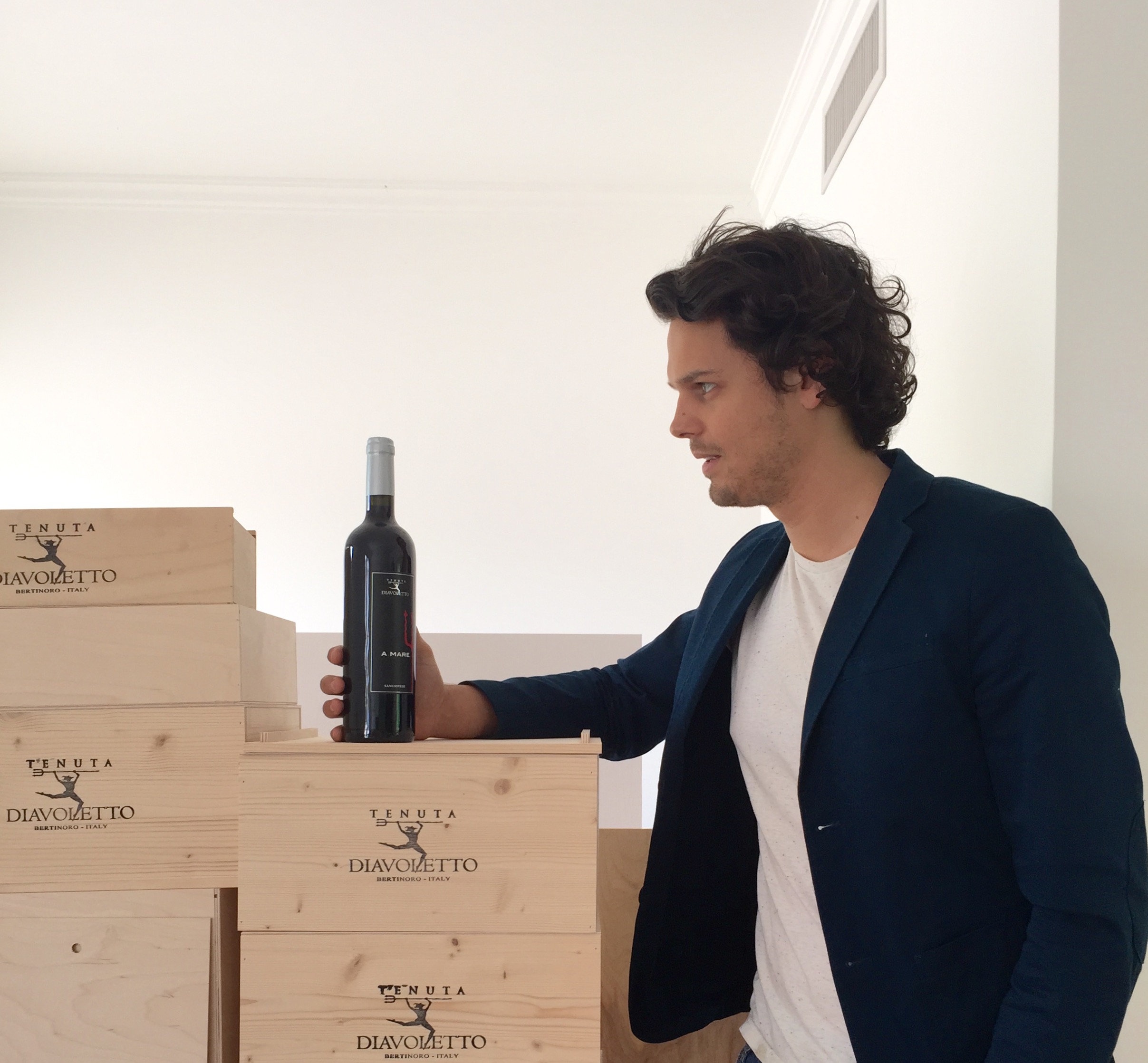 Maximilian Girardi con sangovese A.Mare