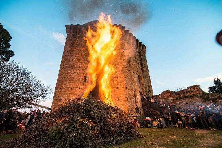 Lom a Merz 2022 alla Torre di Oriolo
