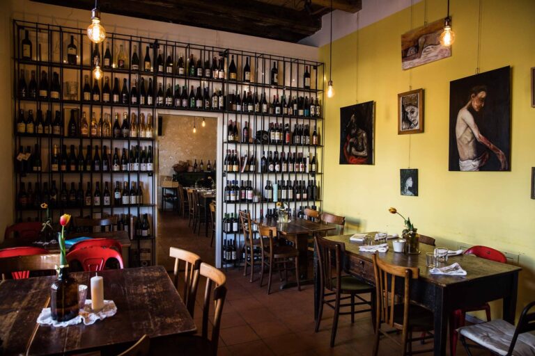 Vineria del Popolo interno