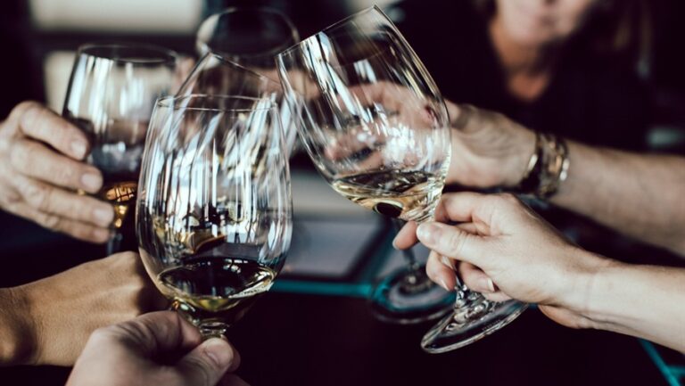 Vini-Piacentini-pronti-a-brindare-in-Italia-e-a-allestero